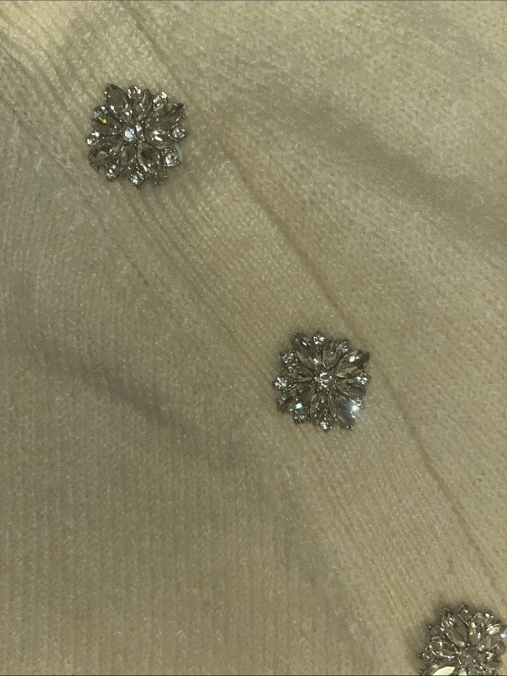 New With Tags Ann Taylor Cream Sweater with Jeweled/Sparkly Accent Buttons - Picture 3 of 3